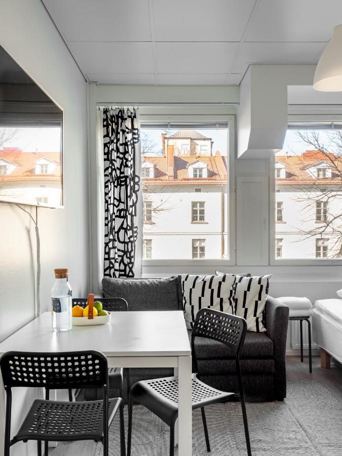 Modern Downtown Studio - "Pikku Ronka" - Hosted By 2Ndhomes Tampere Exterior foto